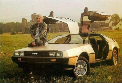 17 Head-Turning Cars From the 1980s