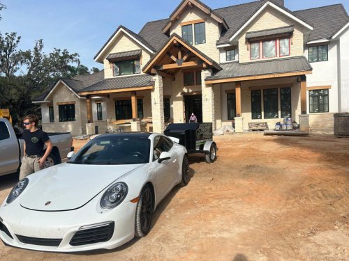 Meet the Florida Man Who Tows His Welding Equipment Trailer With His Bumper-Less Porsche 911