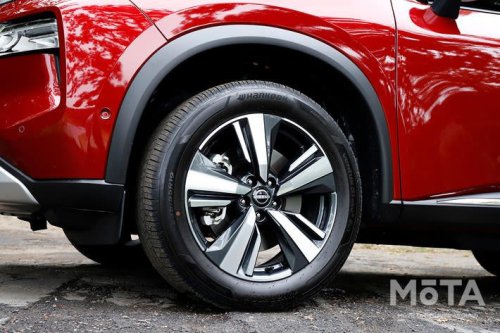 日産 | シトロエン | ビュイック | キャデラック | クライスラー | クプラ | レクサス | マクラーレン | フォルクスワーゲン | メルセデス | アストンマーティン | ジェネシス | ロータス | メルセデス・ベンツ | ロールス・ロイス | スマート | スバル | スズキ | テスラ | ベントレー | フィアット | トヨタ | シボレー | ダイハツ | インフィニティ | アルファロメオ | アルピナ | アルピーヌ | ランボルギーニ | オペル | ポルシェ | ルノー | ボルボ | ヤマハ | マツダ | マセラティ | フェラーリ | フォード | ジャガー | ジープ | ランドローバー | プジョー | ホンダ | ヒョンデ | ダッジ | 日産 エクストレイルはマイナーチェンジで価格に見合うようになった？ 専門家の本音評価を徹底解説