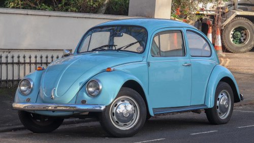 Why did old cars have pull knobs for headlights?