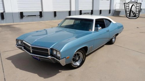 Five Underrated Small-Block V8 Muscle Cars That Deserve More Love
