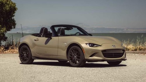 There are only 5 affordable manual cars left for enthusiasts