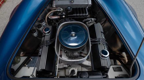 1965 Shelby Cobra 427: First production car under 4 seconds 0-60