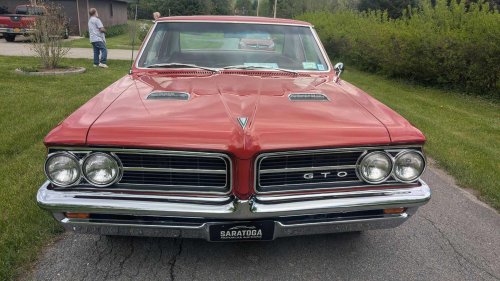 Pontiac, Ferrari, How Pontiac stole Ferrari's GTO name for a $3,000 option package