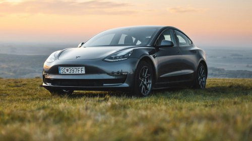 10 Reasons Electric Cars Rule &amp; 10 Reasons They Don’t