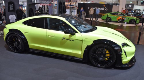 9 cars that build speed faster than most drivers can react