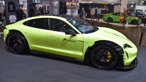 9 cars that build speed faster than most drivers can react