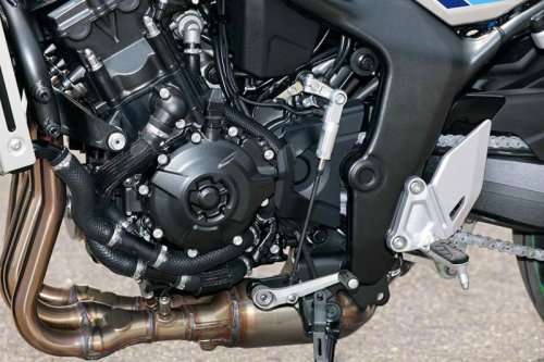 鈴鹿8耐でお披露目されたホンダ「CB1000F SE コンセプト」の各部装備をじっくり解説｜ボディカラーは合計3色が登場予定