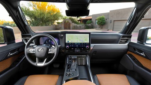 The Lexus GX 550 is doing timeless luxury just right