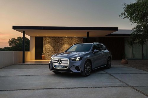 El esperado Mercedes Clase C eléctrico descubre su interior