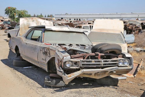 Junkyard Gems of Turner’s Auto Wrecking in Fresno, California