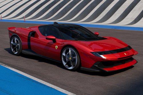 フェラーリが新型スーパースポーツカー「849テスタロッサ」を発表