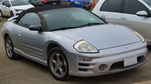 10 Roadsters We All Love &amp; 10 That Are Complete Duds