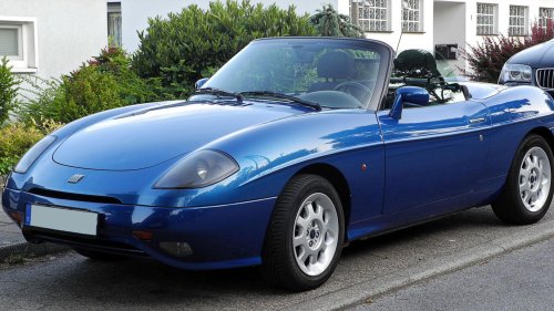 10 Roadsters We All Love &amp; 10 That Are Complete Duds
