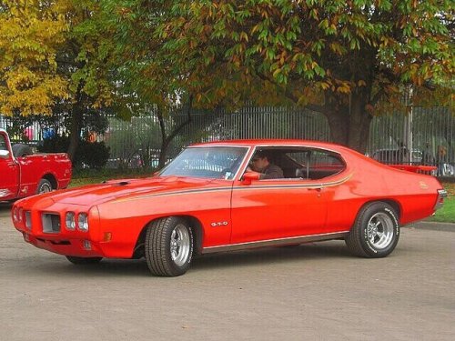 Muscle Cars, Classic Muscle Cars That Put Speed Ahead of Safety