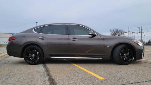 What makes the discontinued Infiniti Q70 a perfect sleeper today