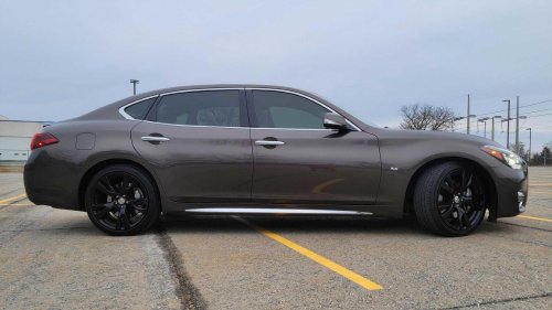 What makes the discontinued Infiniti Q70 a perfect sleeper today