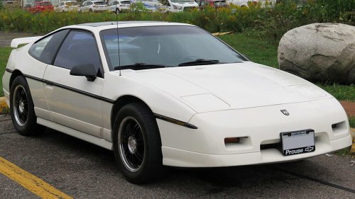 8 Affordable classics that look like exotic cars