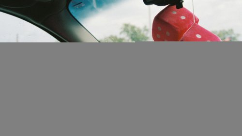 10 Accessories You Need In Your Car &amp; 10 That Are Useless