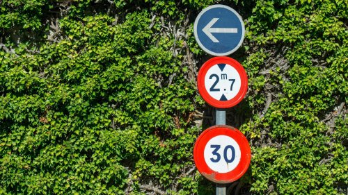 The 10 Most Dangerous Things You Do On The Road &amp; 10 Ways To Be Better