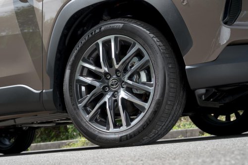 トヨタ・カローラ クロスZ（4WD/CVT）【試乗記】