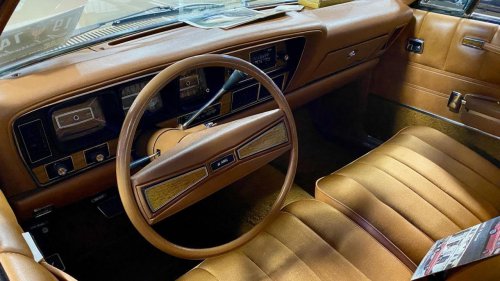 Why classic cars had giant steering wheels