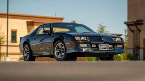 These 10 Cars Are The Epitome Of '80s Coolness