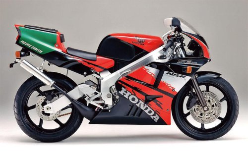 ホンダ「NSR250R」（MC21・1990年）を解説！ 2ストで初めて鈴鹿4耐を制覇｜上級グレード・SEや当時の製品カタログも掲載