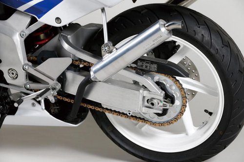 ホンダ「NSR250R」（MC21・1990年）を解説！ 2ストで初めて鈴鹿4耐を制覇｜上級グレード・SEや当時の製品カタログも掲載