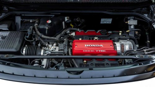 Revving to the top: The world's first daily supercar's high-revving V6 engine