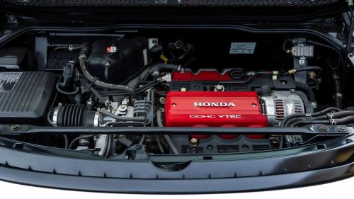 SuperCar, Revving to the top: The world's first daily supercar's high-revving V6 engine
