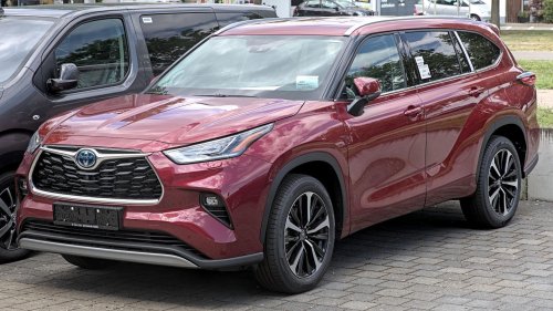 10 Toyota Models That Depreciate The Fastest &amp; 10 That Don’t