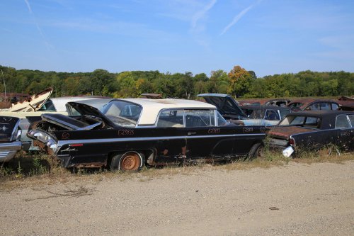 More Junkyard discoveries from French Lake Auto Parts, Annandale, Minnesota