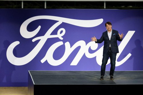 El CEO de Ford, Jim Farley: "Tenemos planes emocionantes para Europa"