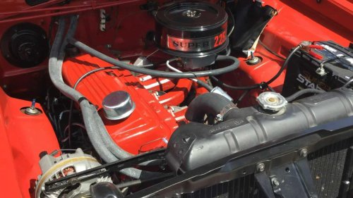 Plymouth, Ford, Ford Mustang, The Plymouth Barracuda Failed To Compete With The Ford Mustang