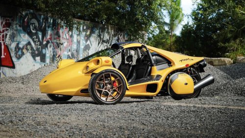 Campagna T-REX RR: Canada's high-performance three-wheeler