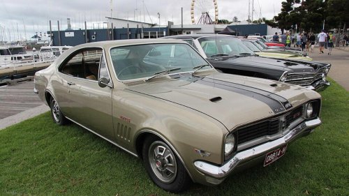 Why did classic cars use wing windows? The forgotten feature