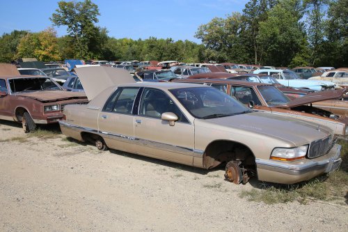 More Junkyard discoveries from French Lake Auto Parts, Annandale, Minnesota