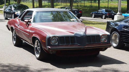 9 street machines from the 1970s that became legends despite shrinking horsepower