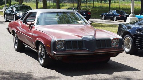 9 street machines from the 1970s that became legends despite shrinking horsepower