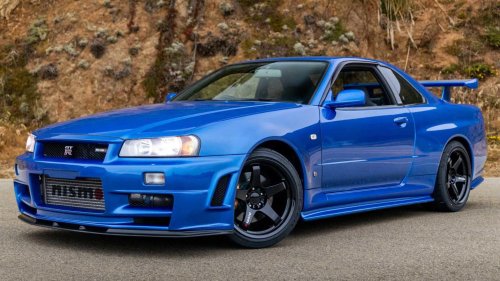The forgotten Japanese luxury coupe that's fun, cheap, and reliable