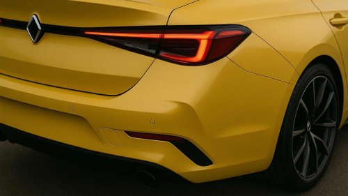 Audi, ChatGPT designs a sports sedan with Audi influence
