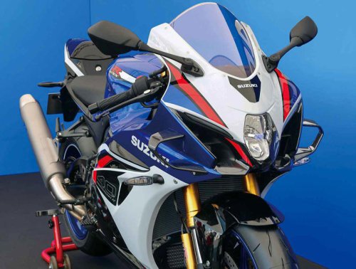 規制対応＆ウイング付きで大復活！スズキ「GSX-R1000R」40周年記念車の各部装備・ディテールに注目