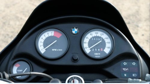 10 Driving Habits That Destroy Your Motorcycle & 10 Ways To Stretch Its Life