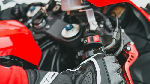 10 Driving Habits That Destroy Your Motorcycle &amp; 10 Ways To Stretch Its Life