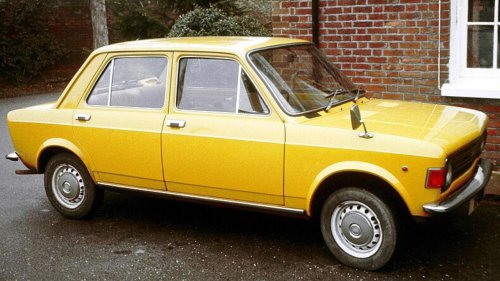 8 Cars from the ’70s that should stay parked