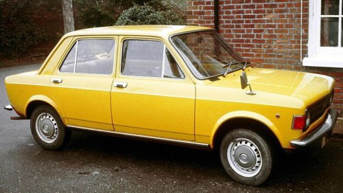 8 Cars from the ’70s that should stay parked