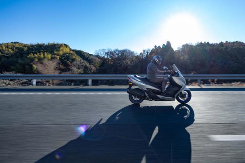 人気記事ランキングTOP10後半戦！2025年上半期『スズキのバイク！』でもっとも読まれた記事はどれ？ 堂々1位になったのはまさかの……⁉︎【5～1位 編】