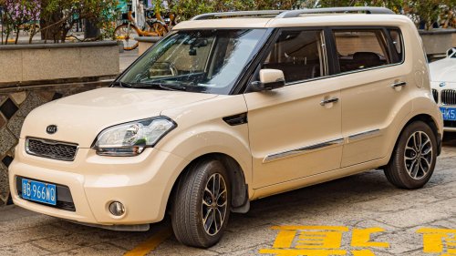 20 Cars That Are Made To Park Anywhere