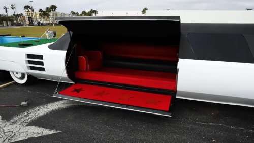 20 Facts About The American Dream, The World's Longest Limo